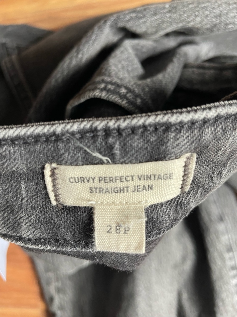 Madewell The Curvy Perfect Vintage Straight Jean in Lunar Wash Size 28 Petite - Picture 8 of 11